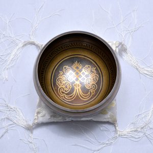 om-carving-singing-bowl-01