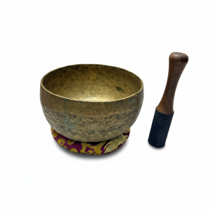 Old Antique Nepal Singing Bowl – Handmade 7 Metal Tibetan Meditation Bowl 20 cm