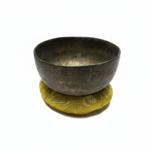 Old Antique Handmade Tibetan Singing Bowl – Sound Healing Bowl from Nepal description